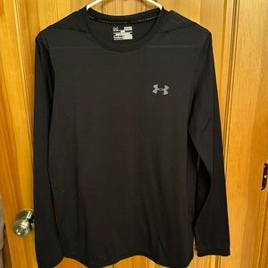 Under Armour - long sleeve shirt - loose fit heatgear